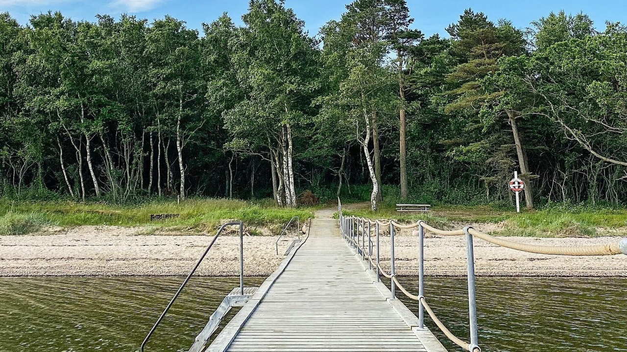 Photo of Others in Floutrup
