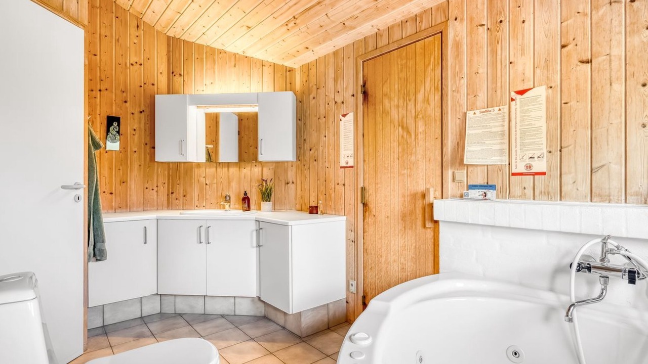 Photo of Bathroom in Klitmoller