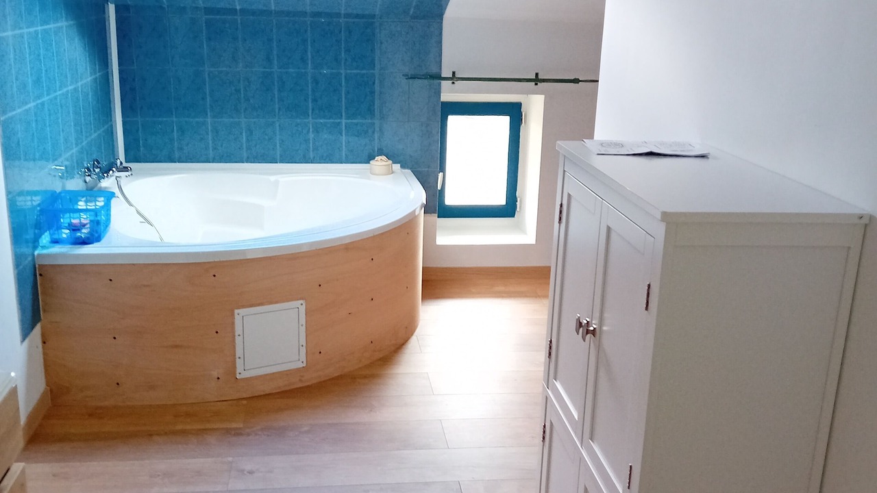 Photo of Bathroom in Cersay