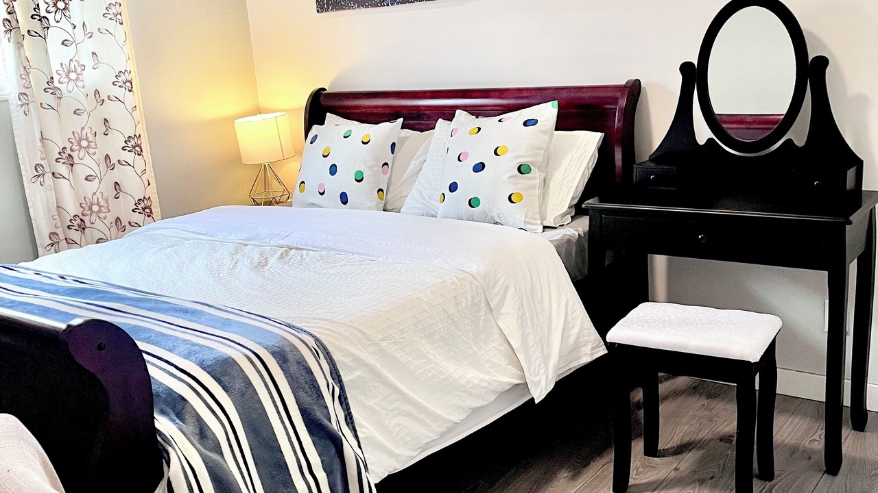 Photo of Bedroom in Shawnessy