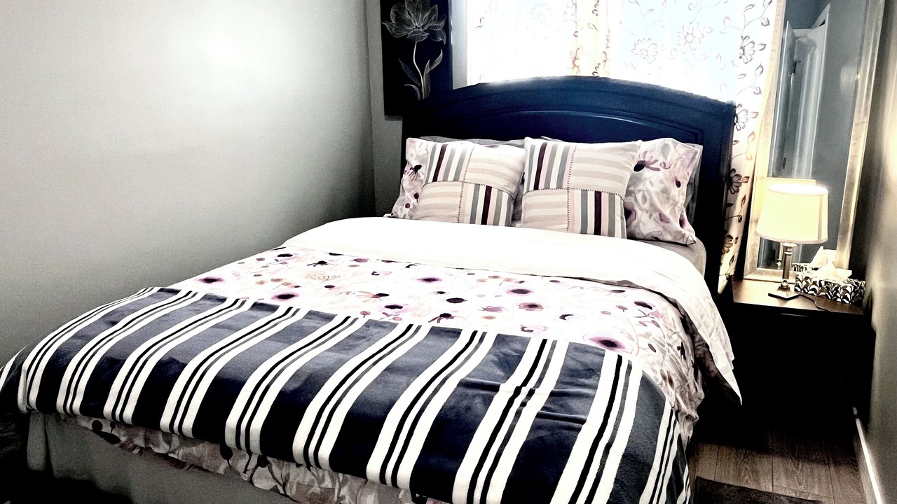 Photo of Bedroom in Shawnessy