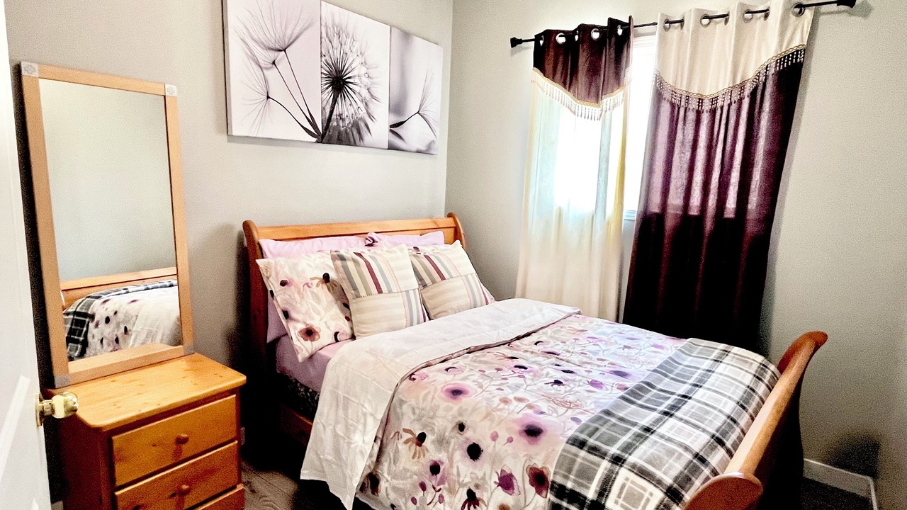 Photo of Bedroom in Shawnessy