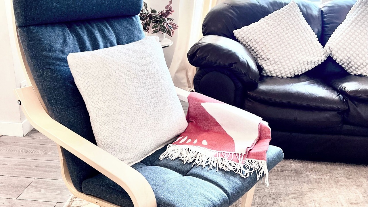 Photo of Livingroom in Shawnessy