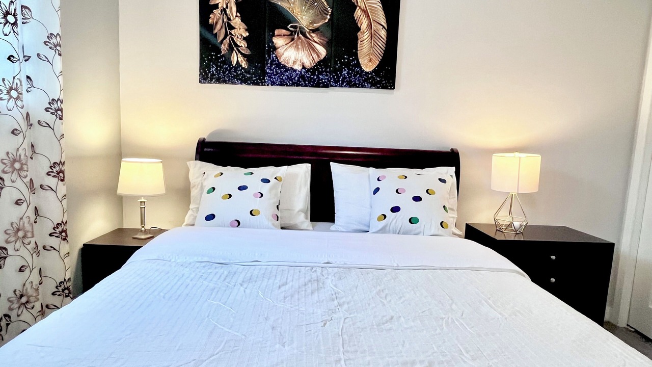 Photo of Bedroom in Shawnessy