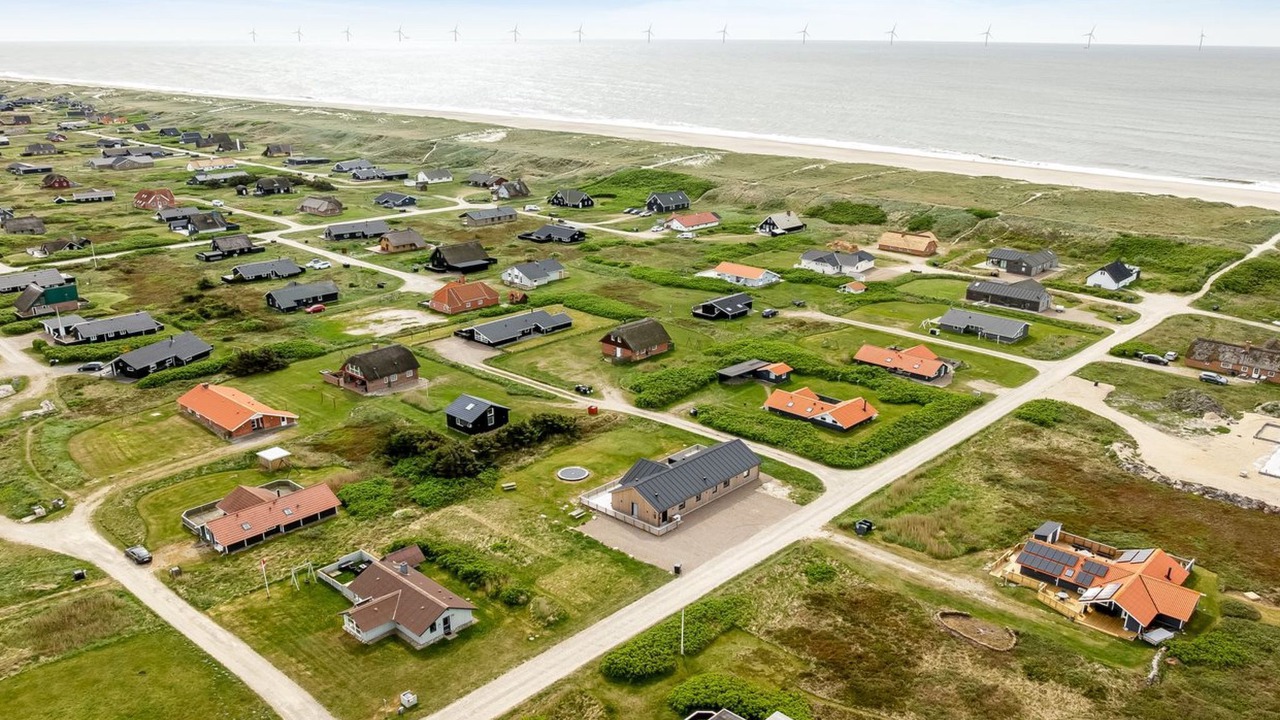 Photo of Others in Vrist Strand