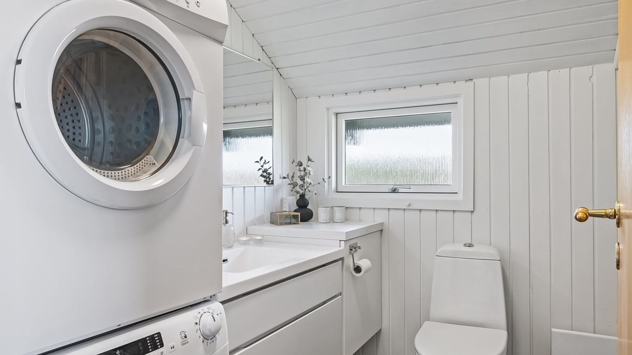 Photo of Bathroom in Vrist Strand