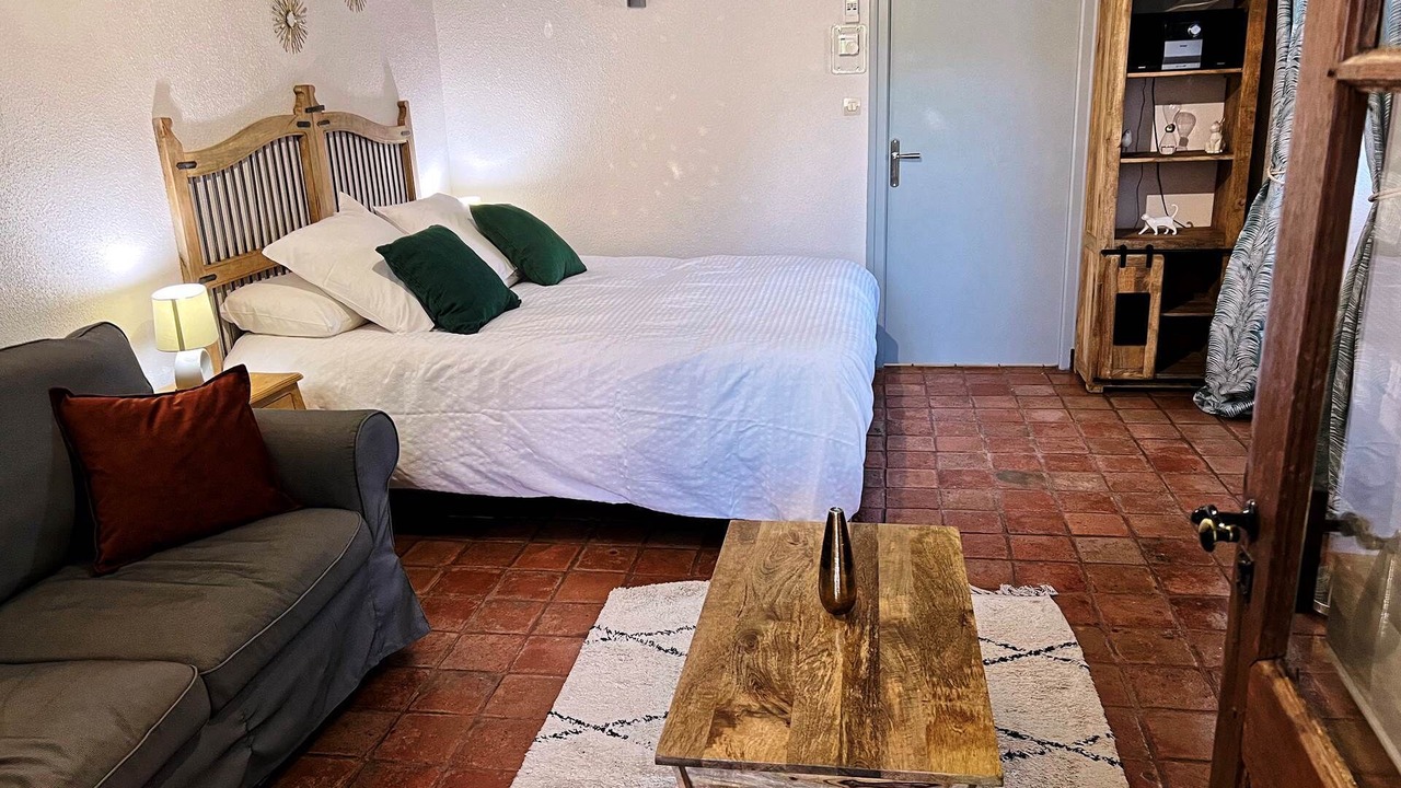 Photo of Others in Lournand