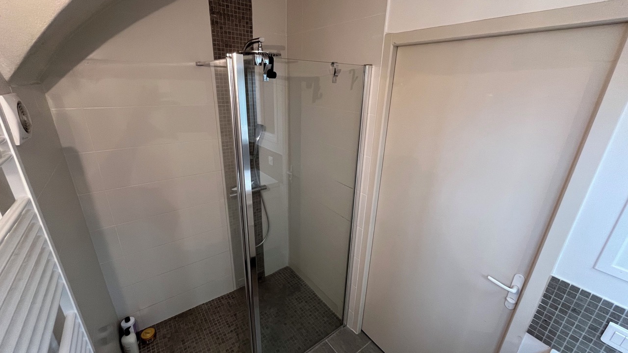 Photo of Bathroom in Baix