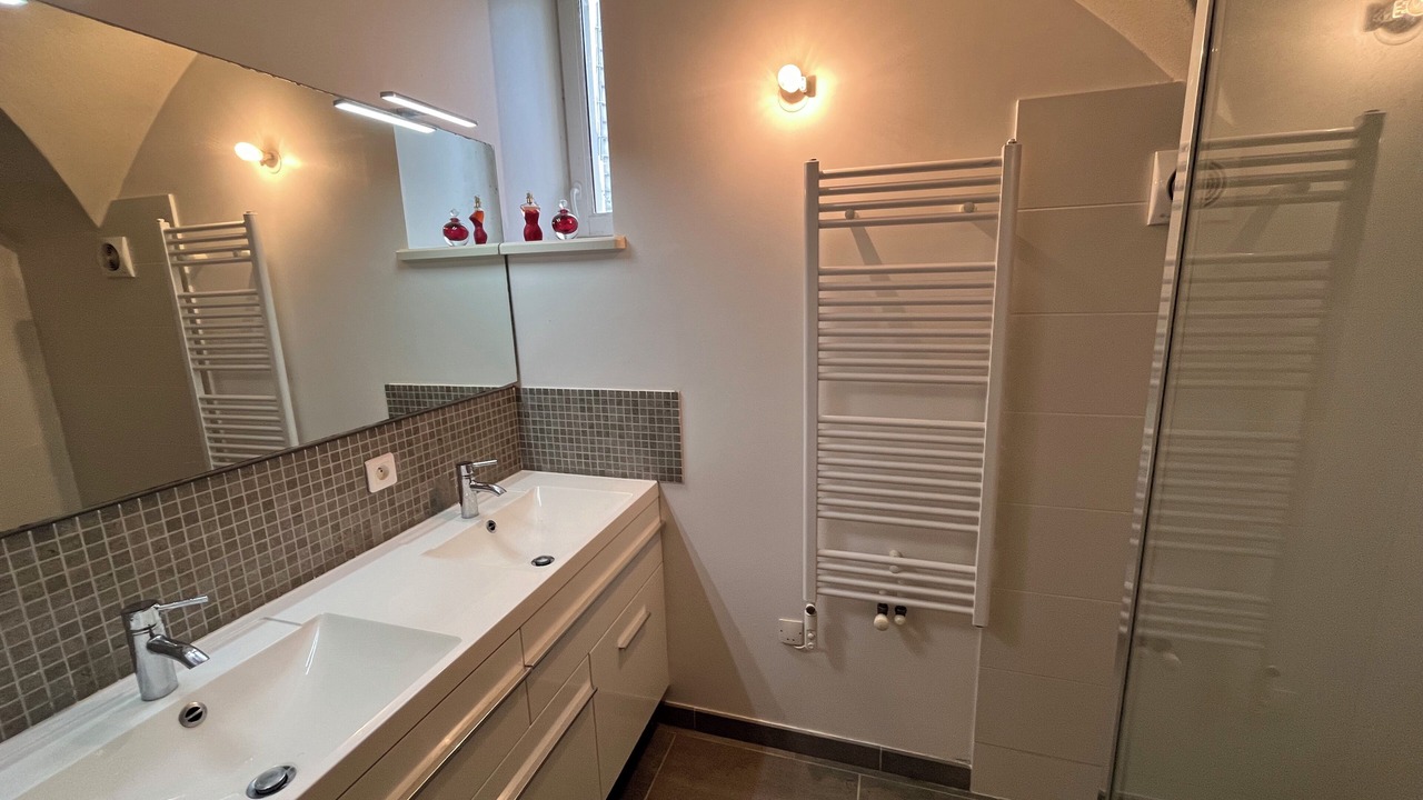 Photo of Bathroom in Baix