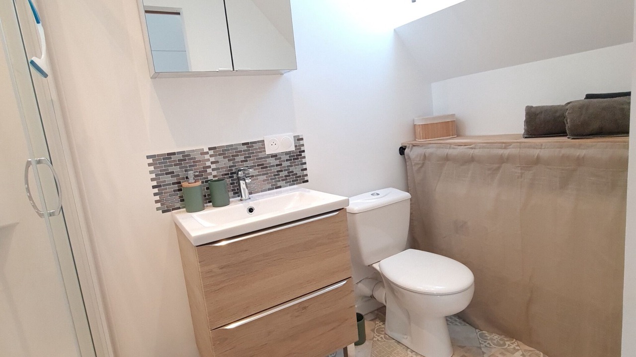 Photo of Bathroom in Longny-au-Perche