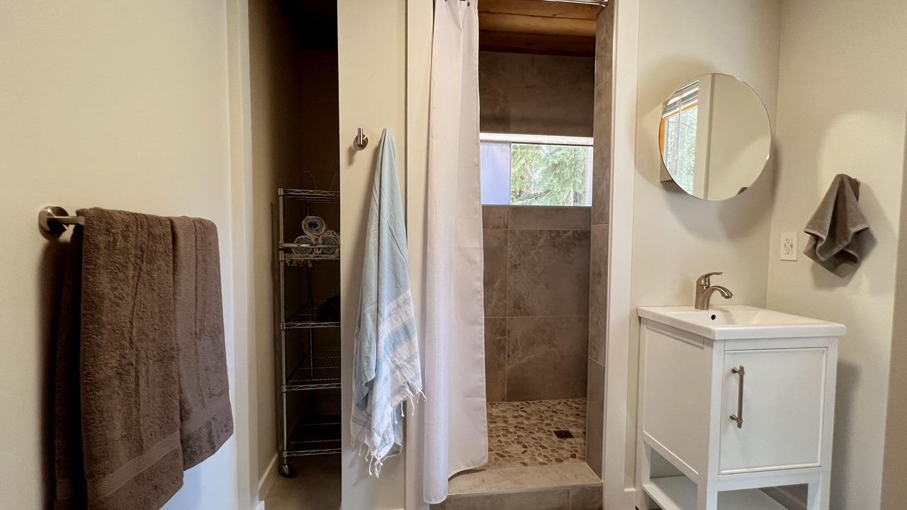 Photo of Bathroom in Pineland
