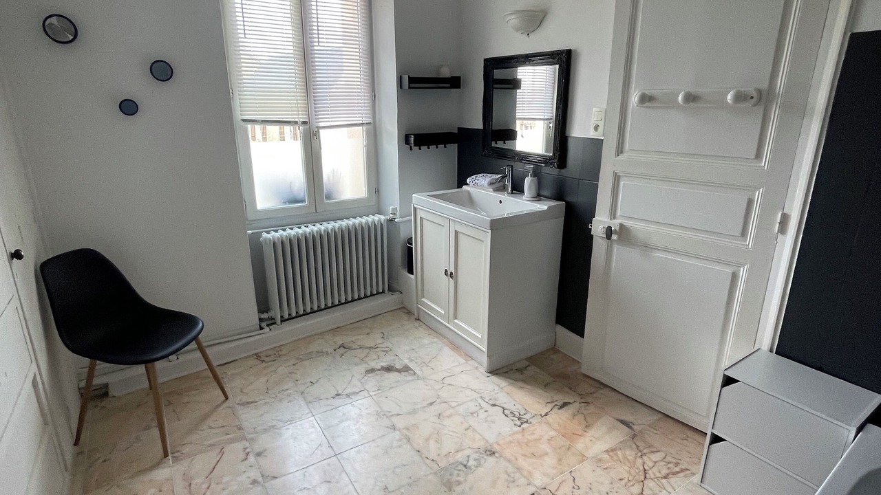 Photo of Bathroom in Voise