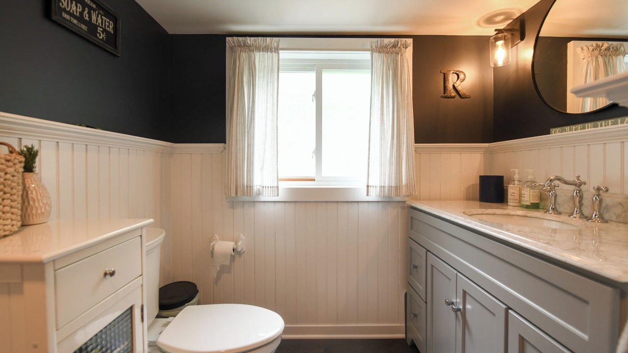 Photo of Bathroom in Oxford