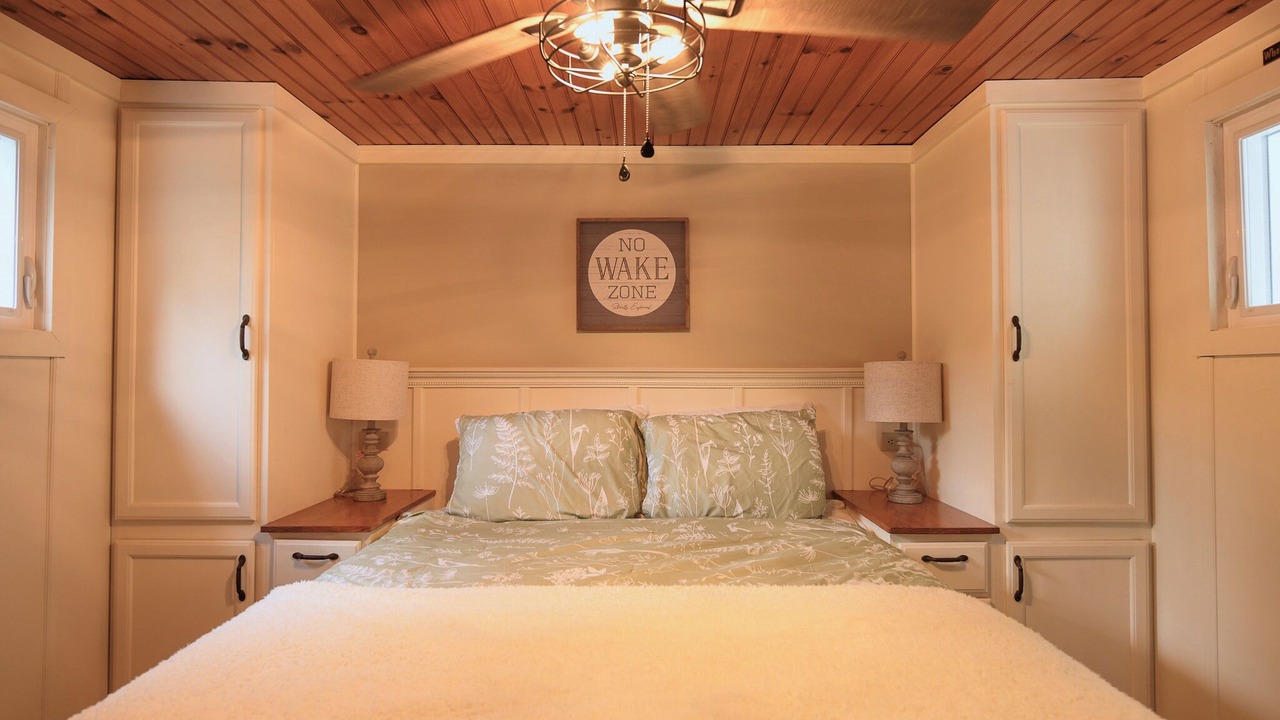 Photo of Bedroom in Oxford