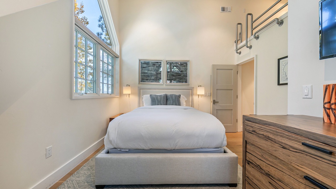 Photo of Bedroom in Brockway