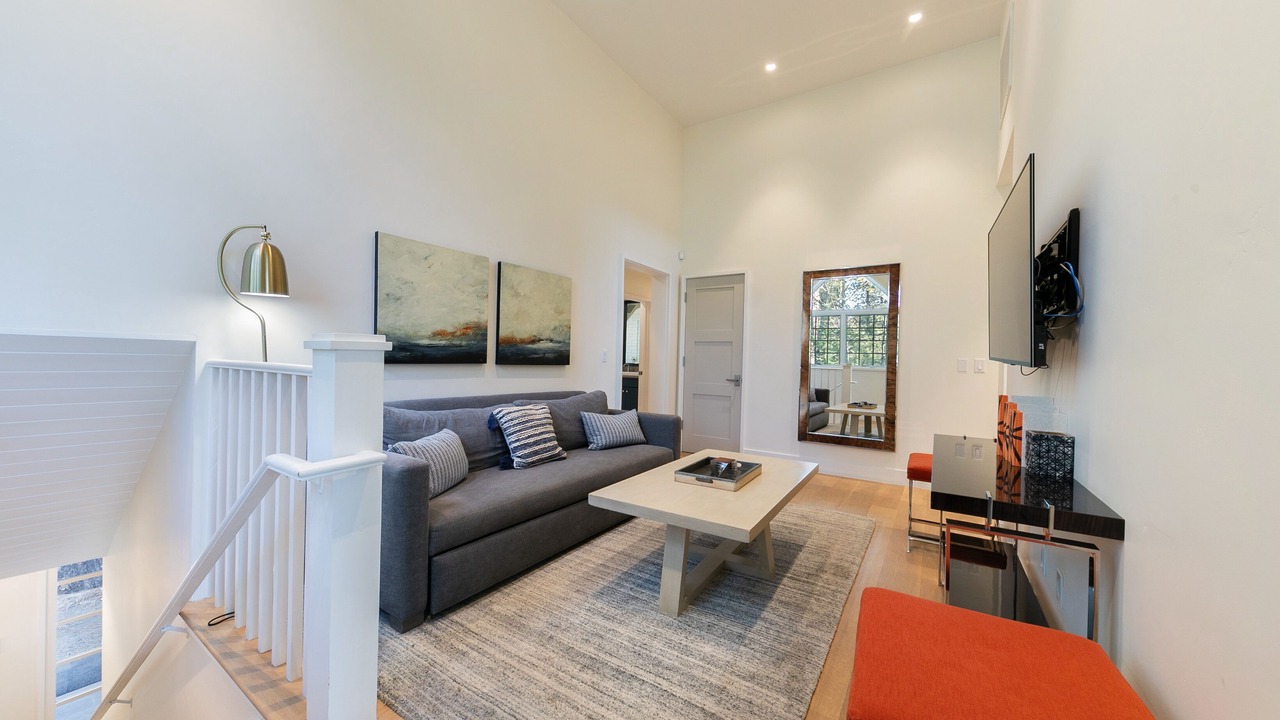 Photo of Livingroom in Brockway