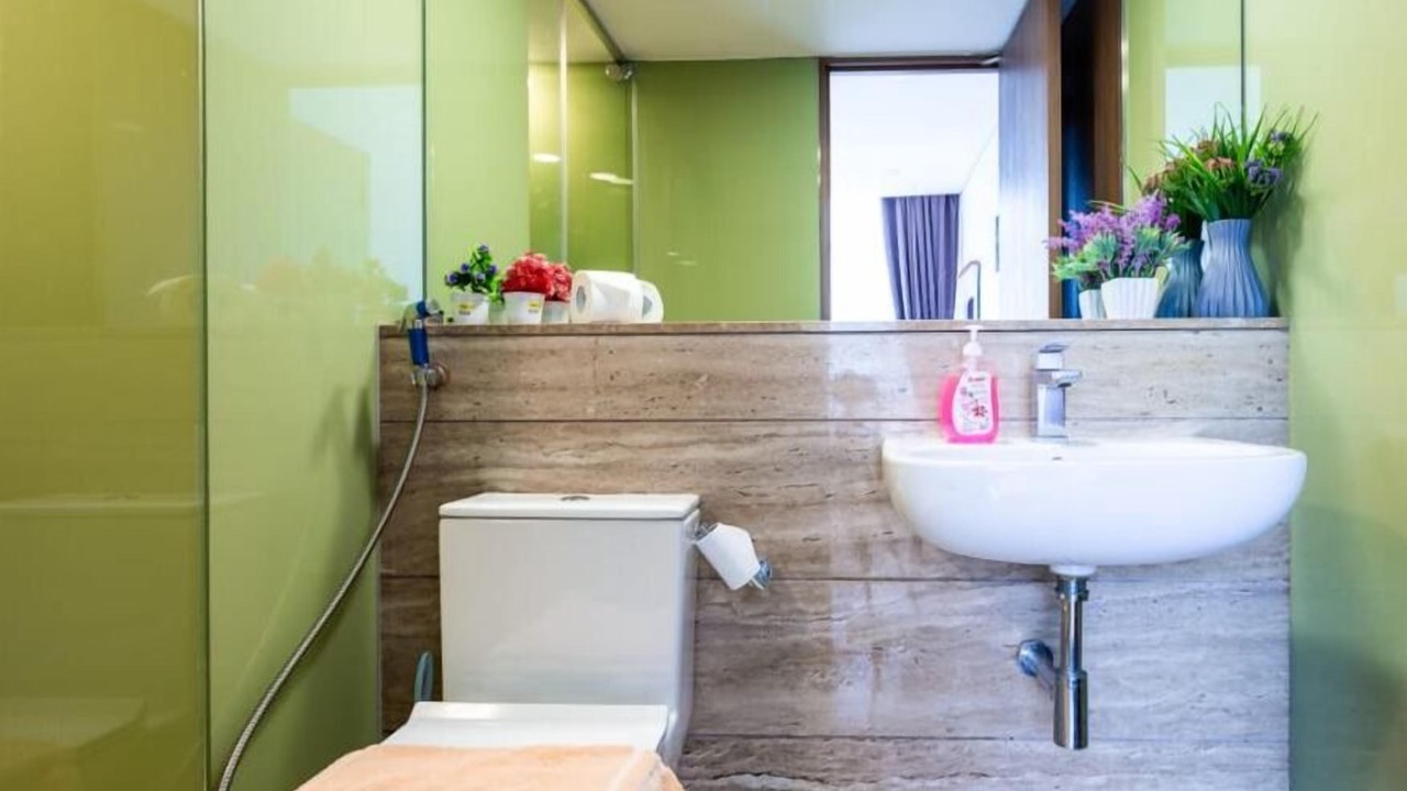 Photo of Bathroom in Chinatown