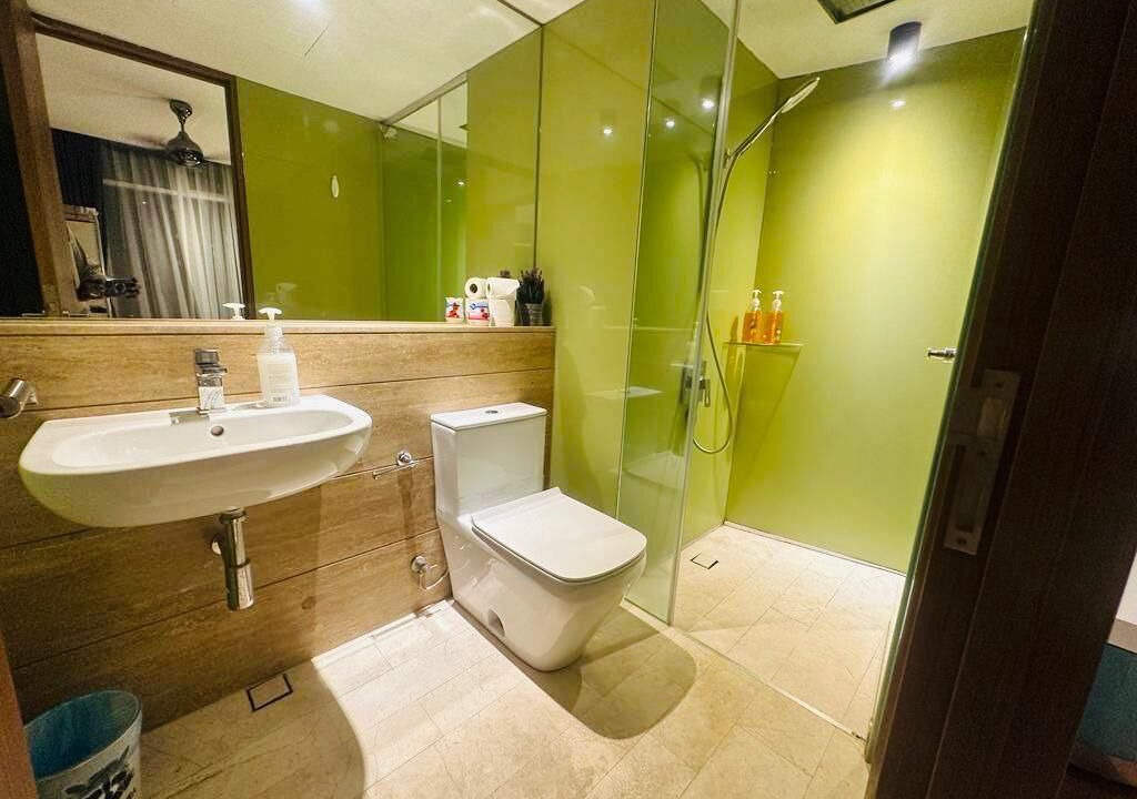 Photo of Bathroom in Chinatown