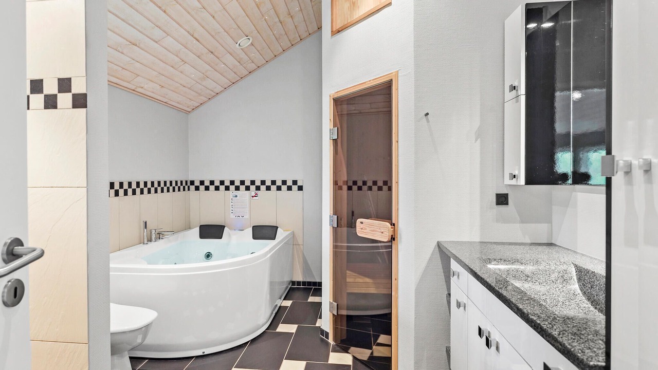 Photo of Bathroom in Rodby