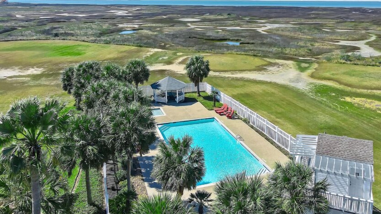 Photo of Outdoor in Pointe San Luis