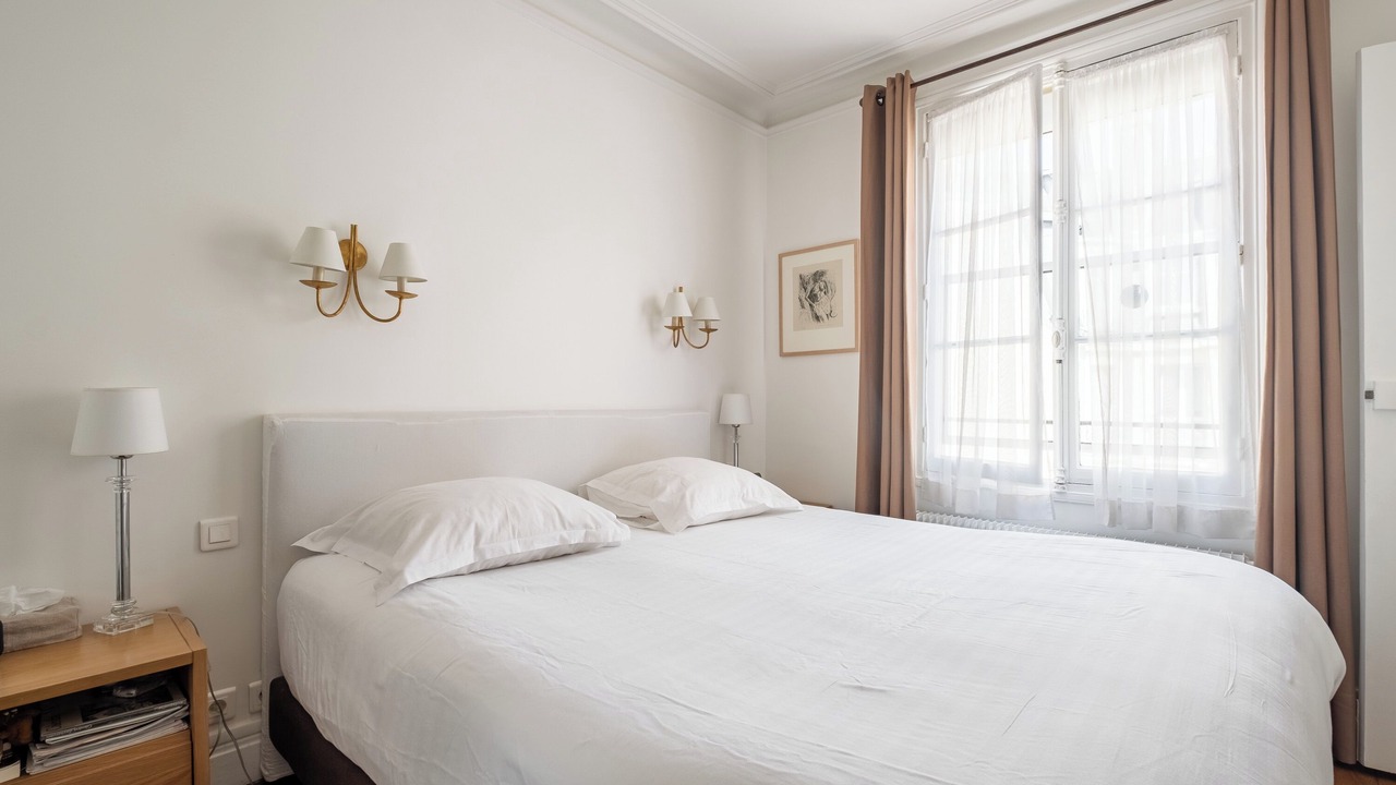 Photo of Bedroom in 17th Arrondissement