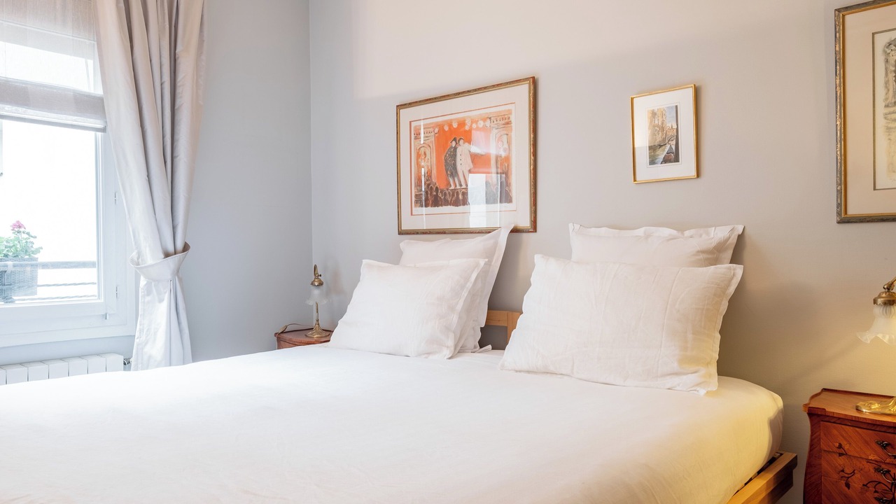 Photo of Bedroom in Ternes