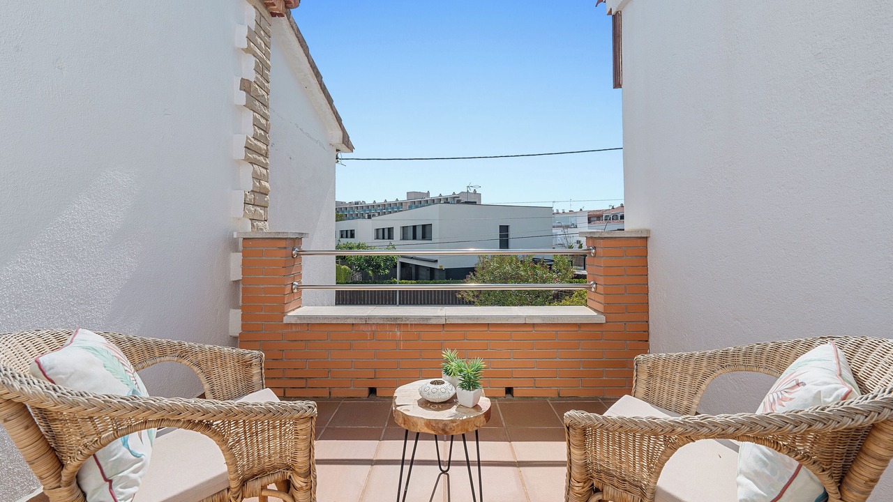 Photo of Patio Balcony in Comarruga