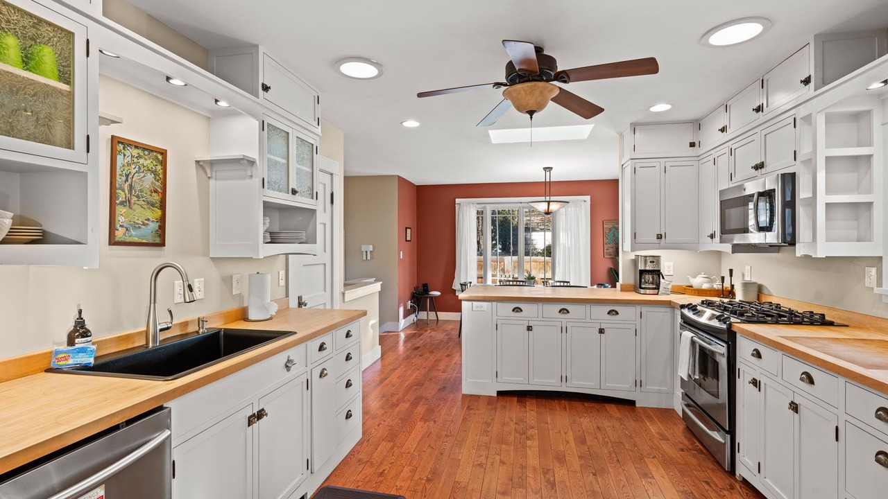 Photo of Kitchen in Bend