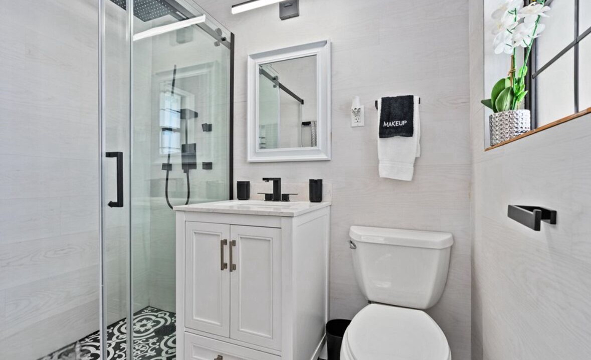 Photo of Bathroom in Daytona Beach