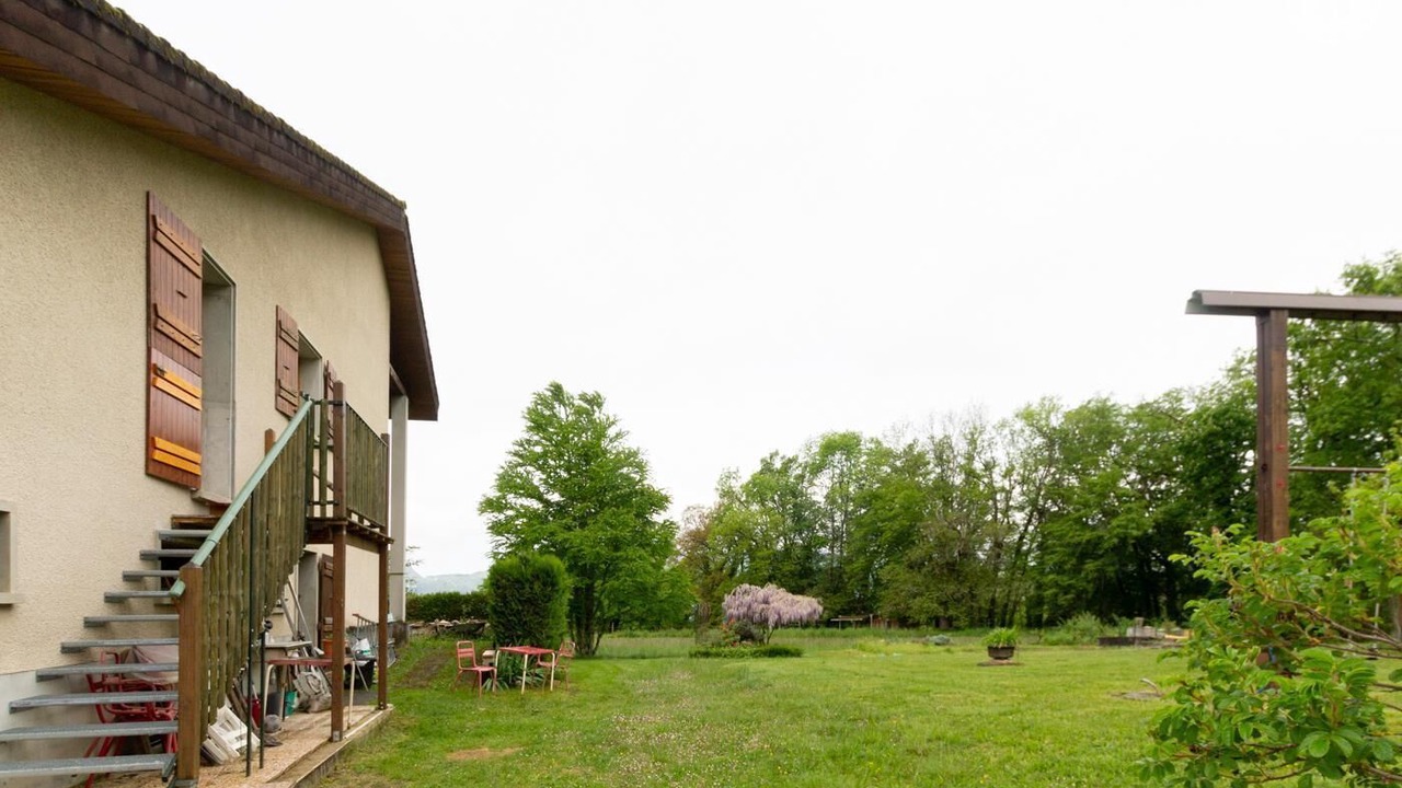 Photo of Outdoor in Pugny-Chatenod