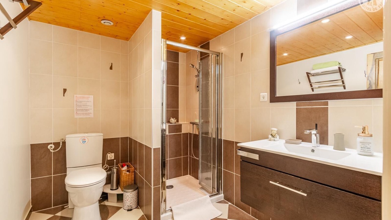 Photo of Bathroom in Ayn