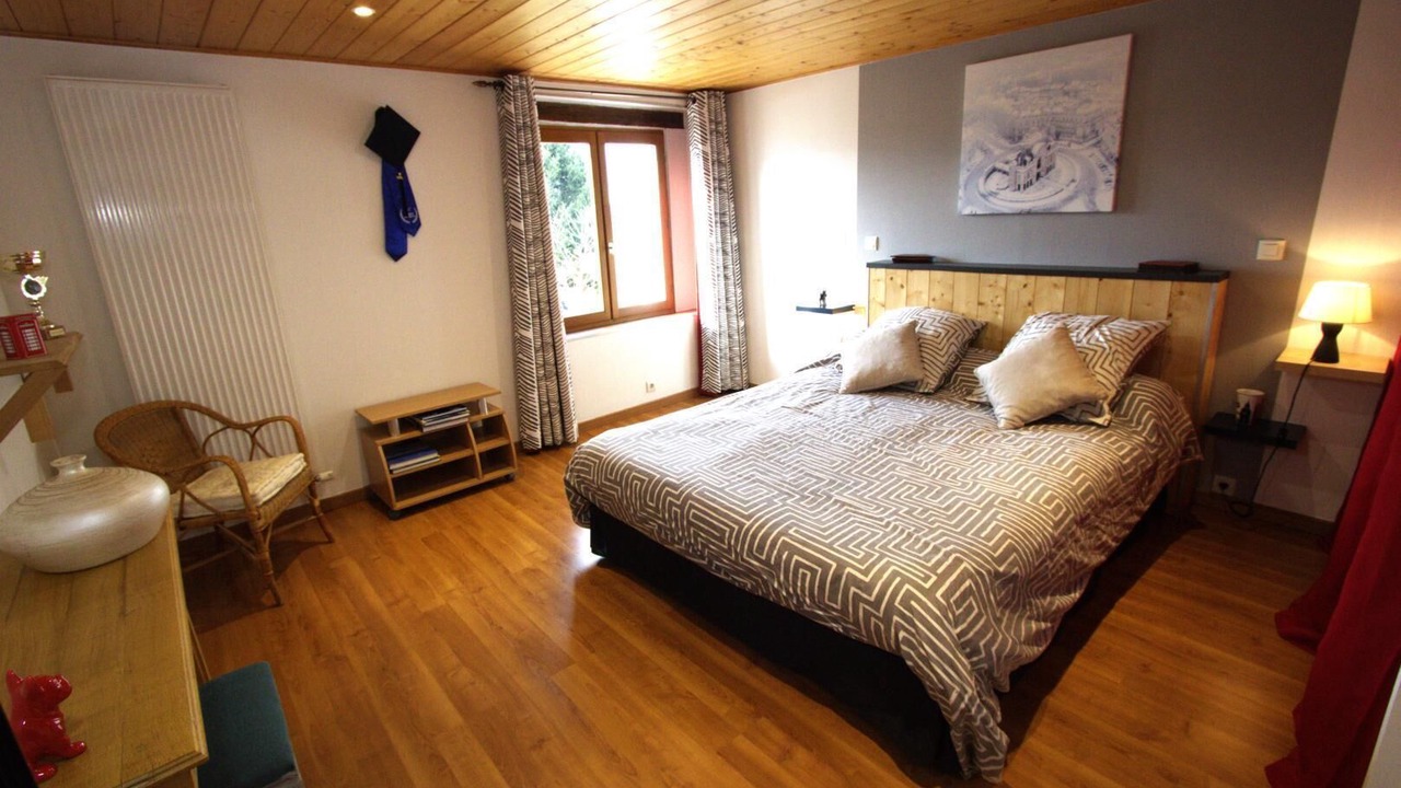 Photo of Bedroom in Ayn