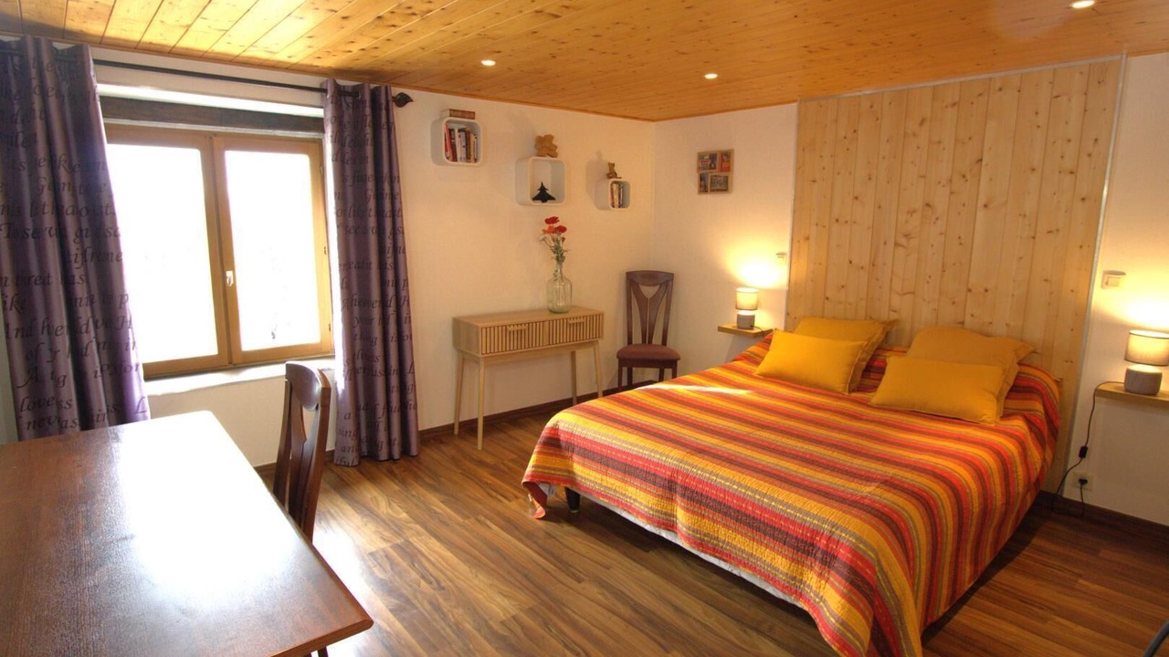 Photo of Bedroom in Ayn