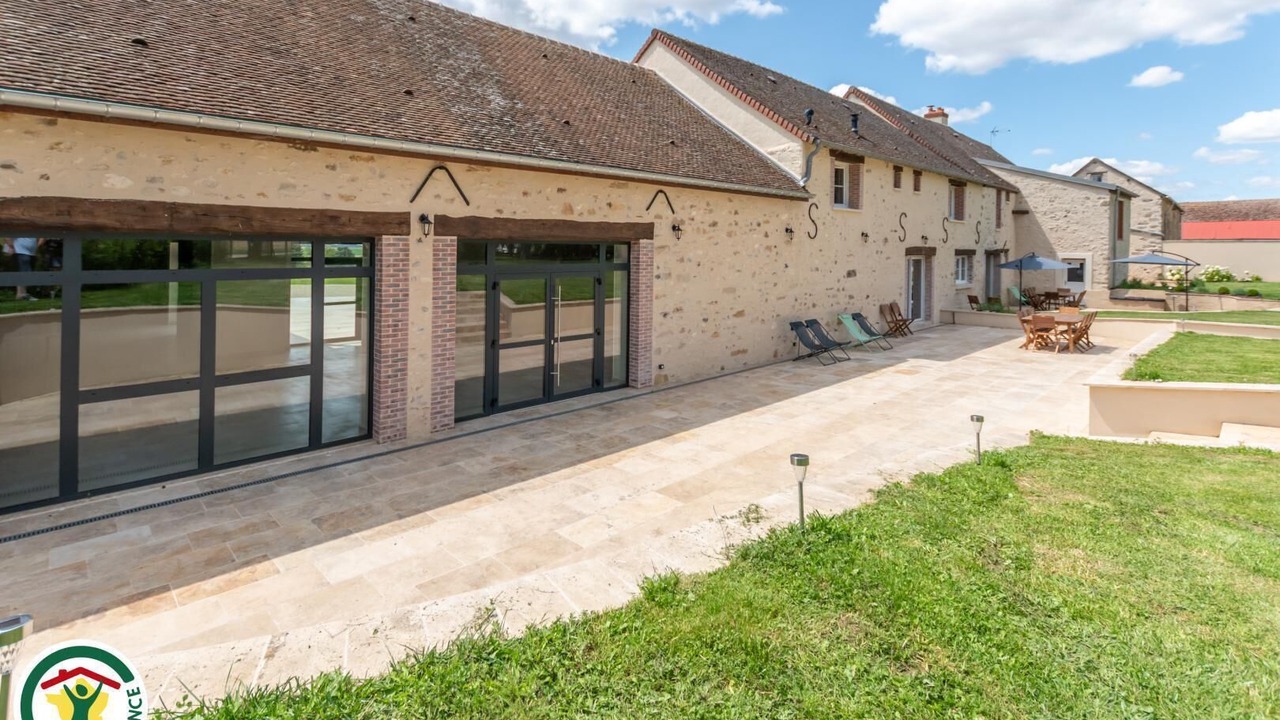 Photo of Outdoor in Bouchy-Saint-Genest