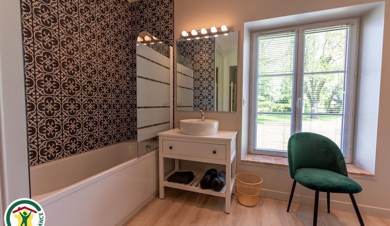 Photo of Bathroom in Bouchy-Saint-Genest