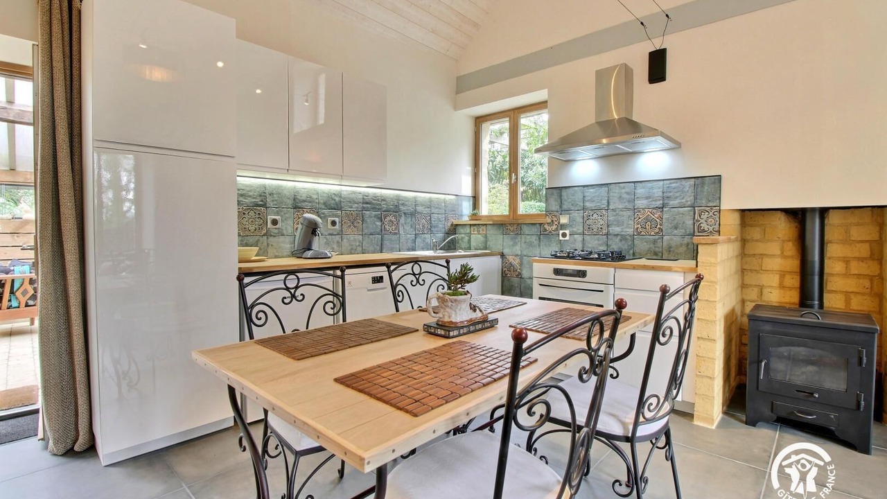 Photo of Kitchen in Saint-Grave