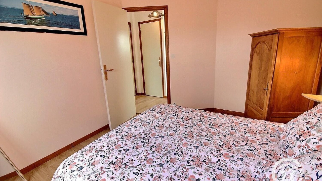 Photo of Bedroom in Lezardrieux