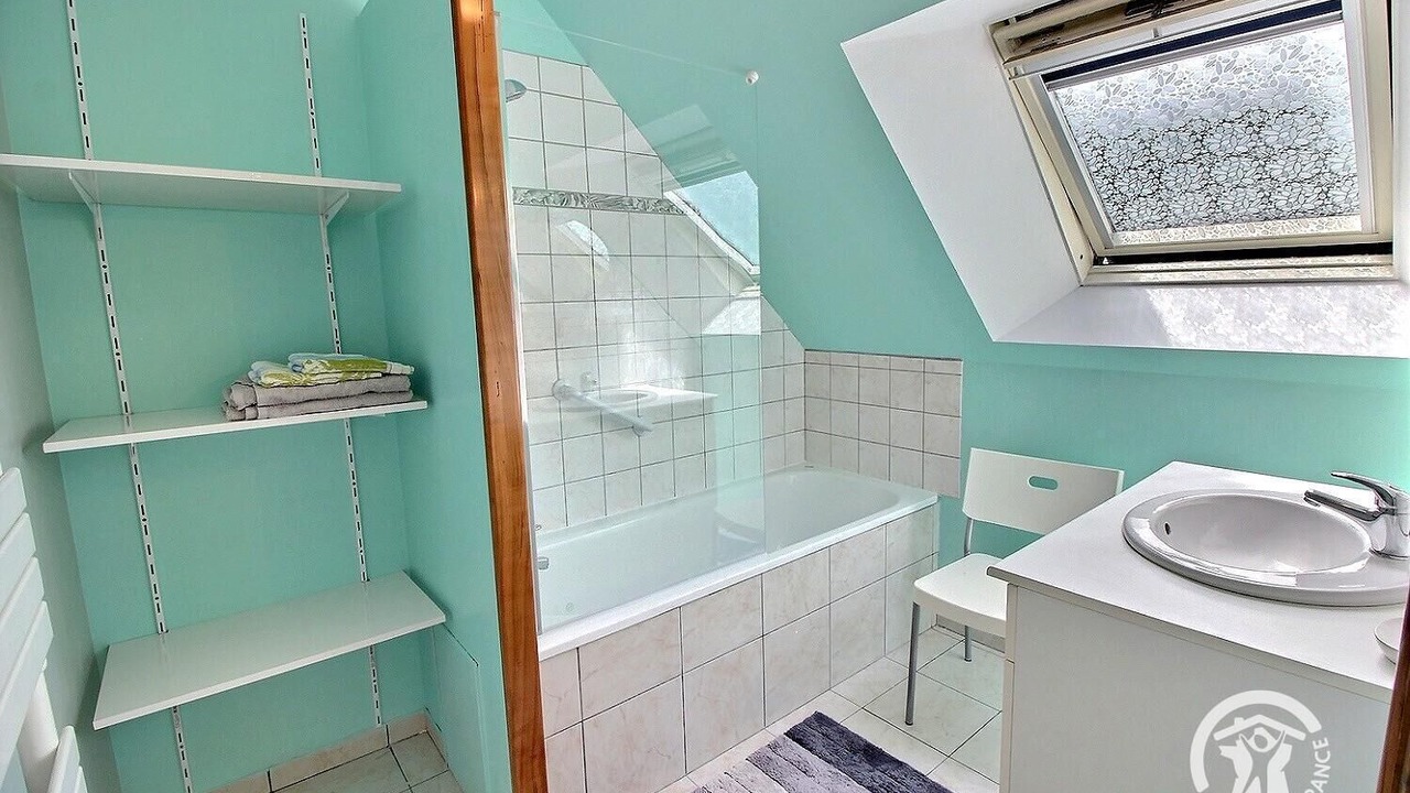 Photo of Bathroom in Lezardrieux