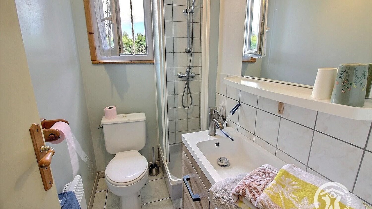 Photo of Bathroom in Lezardrieux