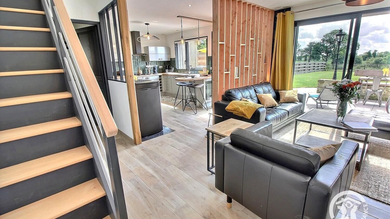 Photo of Livingroom in Les Champs-Geraux