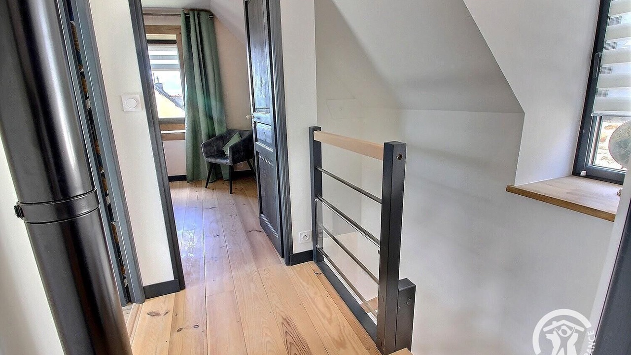 Photo of Others in Les Champs-Geraux