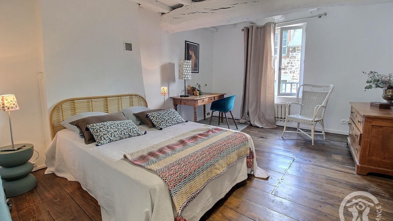 Photo of Bedroom in Dinan