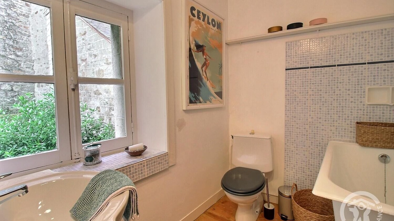 Photo of Bathroom in Dinan