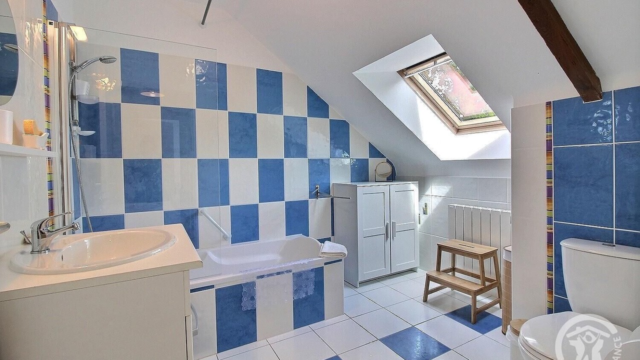 Photo of Bathroom in Plessala