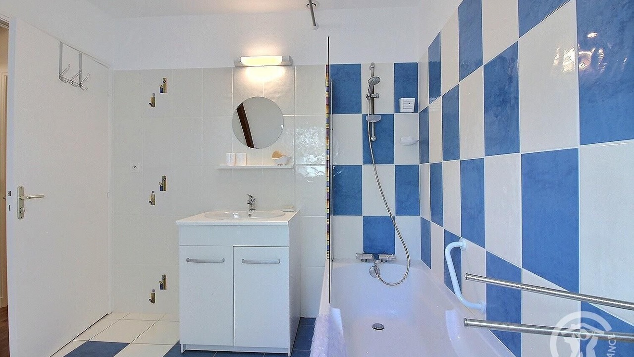 Photo of Bathroom in Plessala