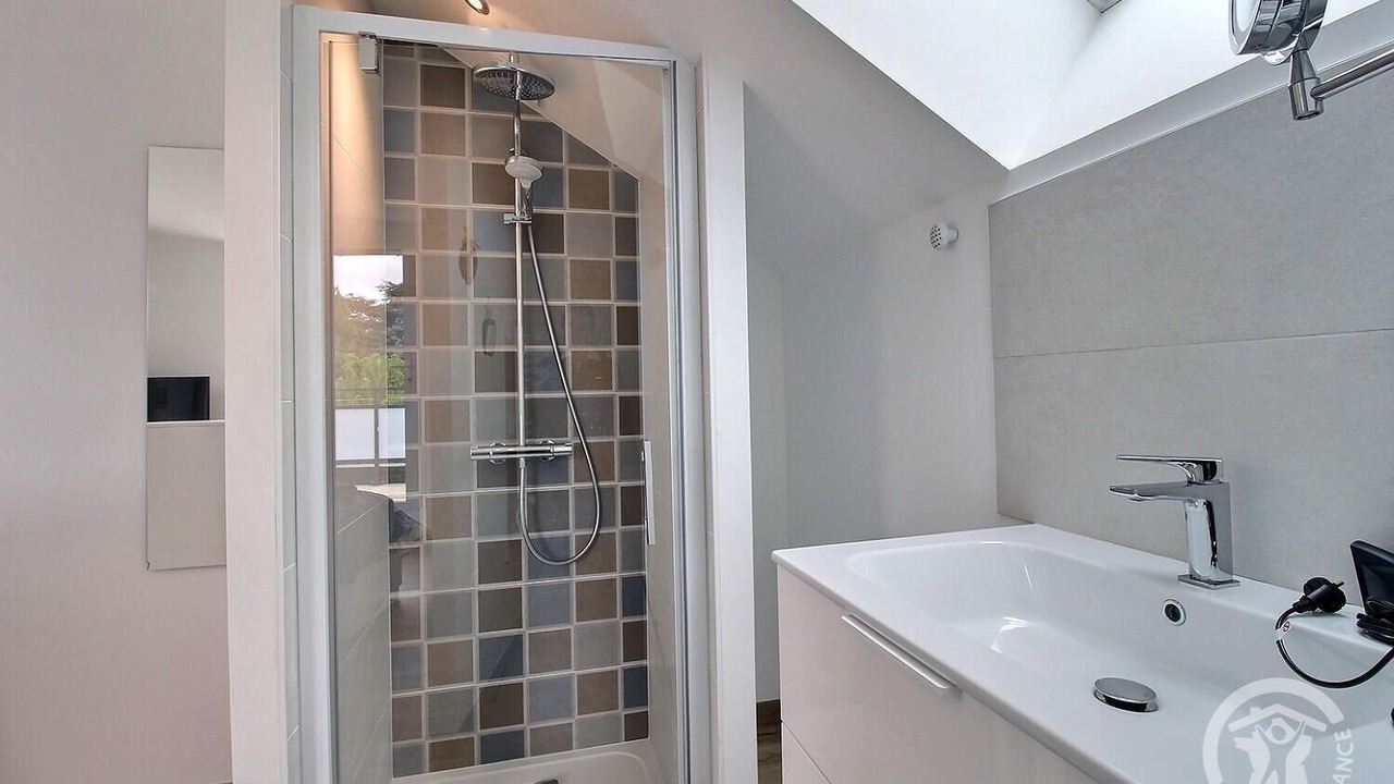 Photo of Bathroom in Etables-sur-Mer