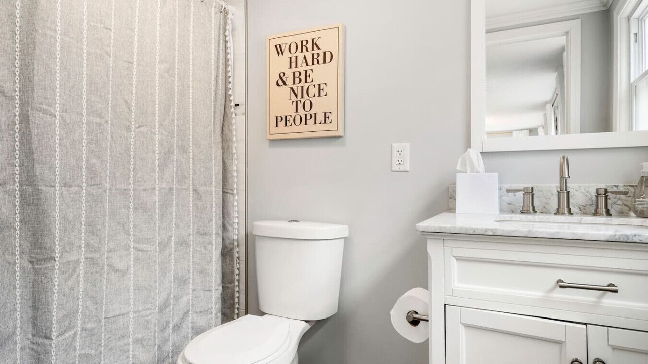 Photo of Bathroom in Merriam