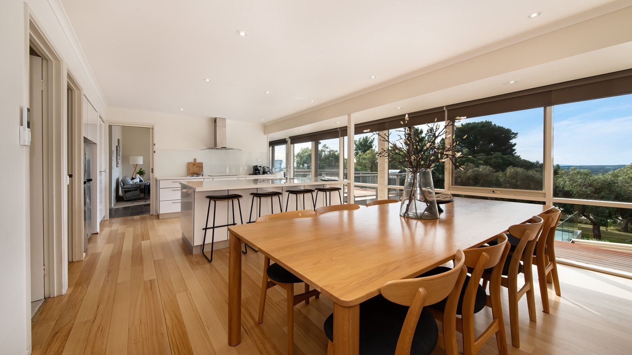 Photo of Others in Red Hill