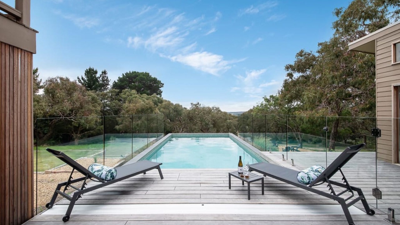 Photo of Outdoor in Red Hill