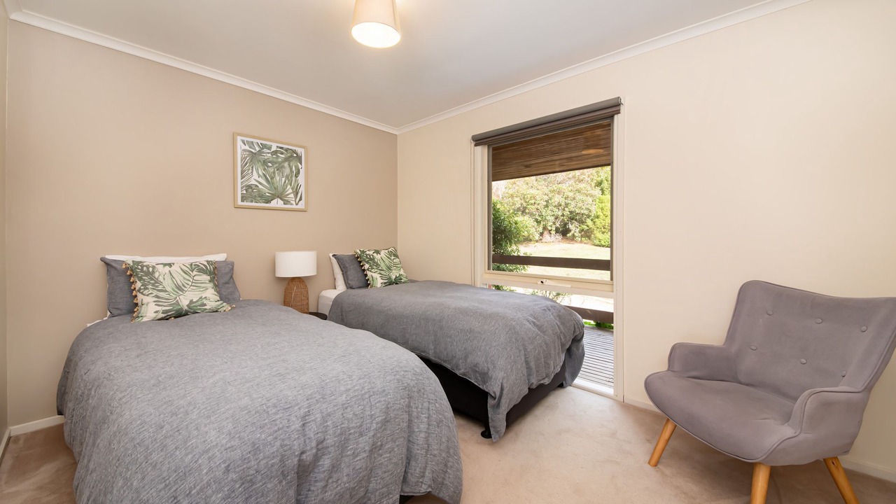 Photo of Others in Red Hill